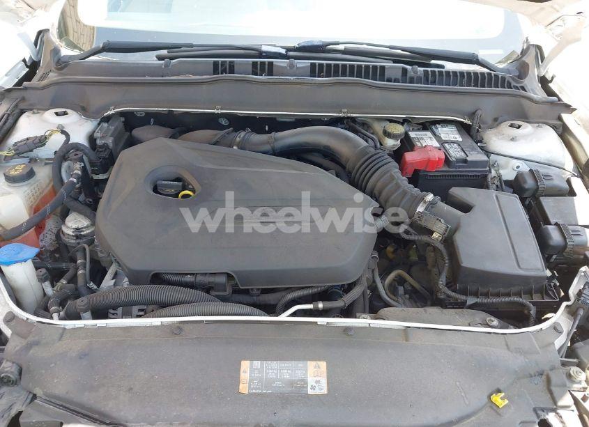 Photo 10 of 2013 Ford Fusion SE (VIN 3FA6P0HR7DR227707)