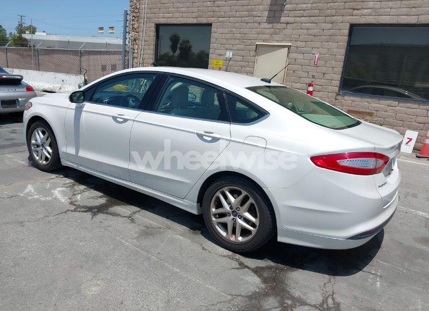Photo 3 of 2013 Ford Fusion SE (VIN 3FA6P0HR7DR227707)