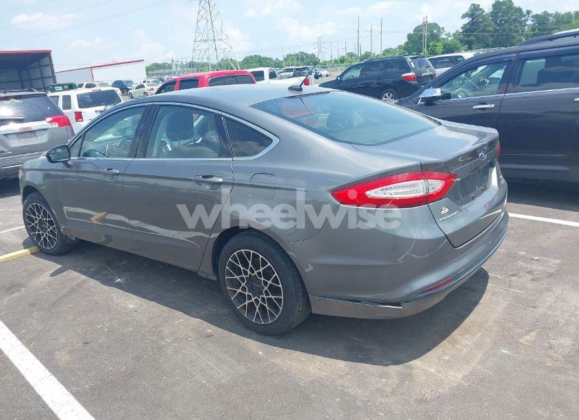 Photo 3 of 2013 Ford Fusion SE (VIN 3FA6P0HR7DR229960)