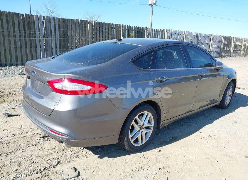 Photo 4 of 2013 Ford Fusion SE (VIN 3FA6P0HR7DR278270)