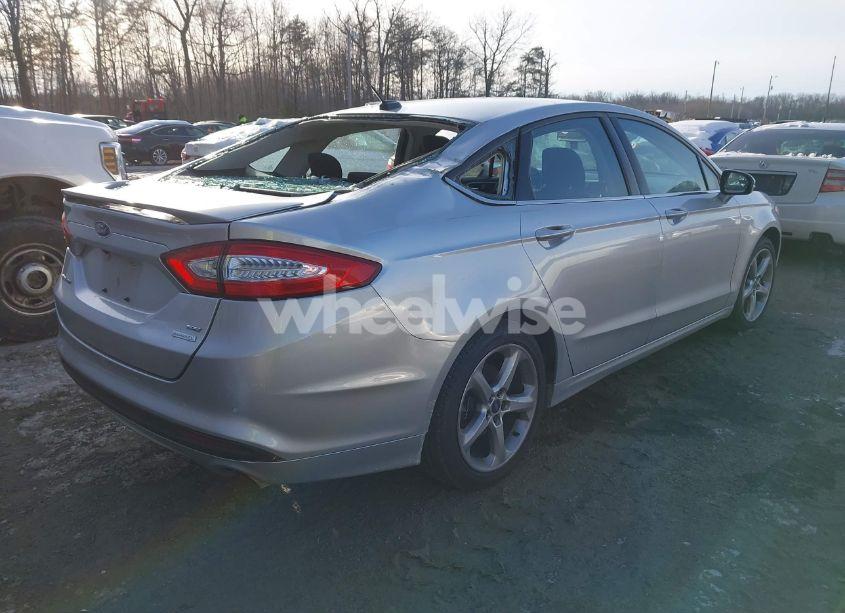 Photo 4 of 2013 Ford Fusion SE (VIN 3FA6P0HR7DR292184)