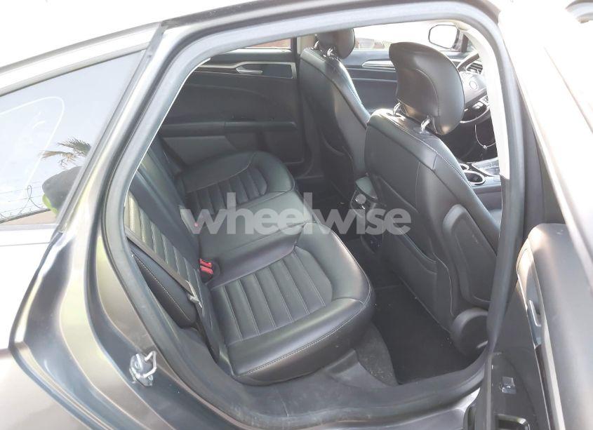 Photo 8 of 2013 Ford Fusion SE (VIN 3FA6P0HR7DR296915)