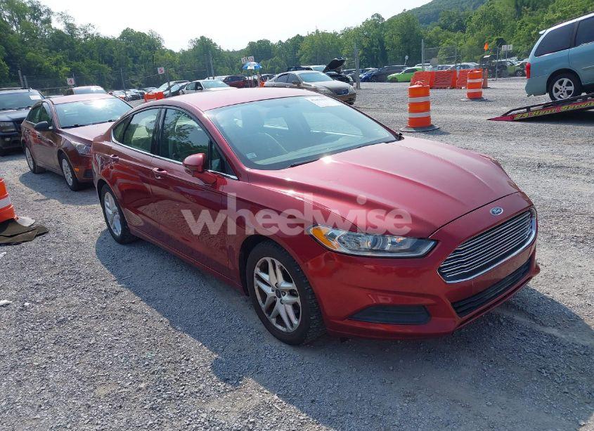 2013 Ford Fusion SE (VIN 3FA6P0HR7DR317505) main photo
