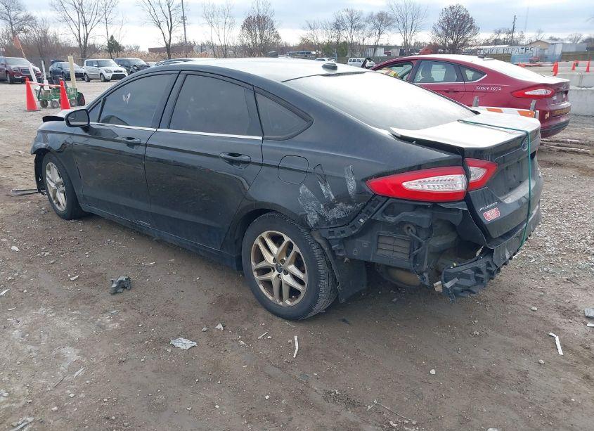 Photo 3 of 2013 Ford Fusion SE (VIN 3FA6P0HR7DR329377)