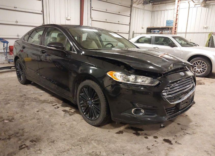 2013 Ford Fusion SE (VIN 3FA6P0HR7DR330349) main photo