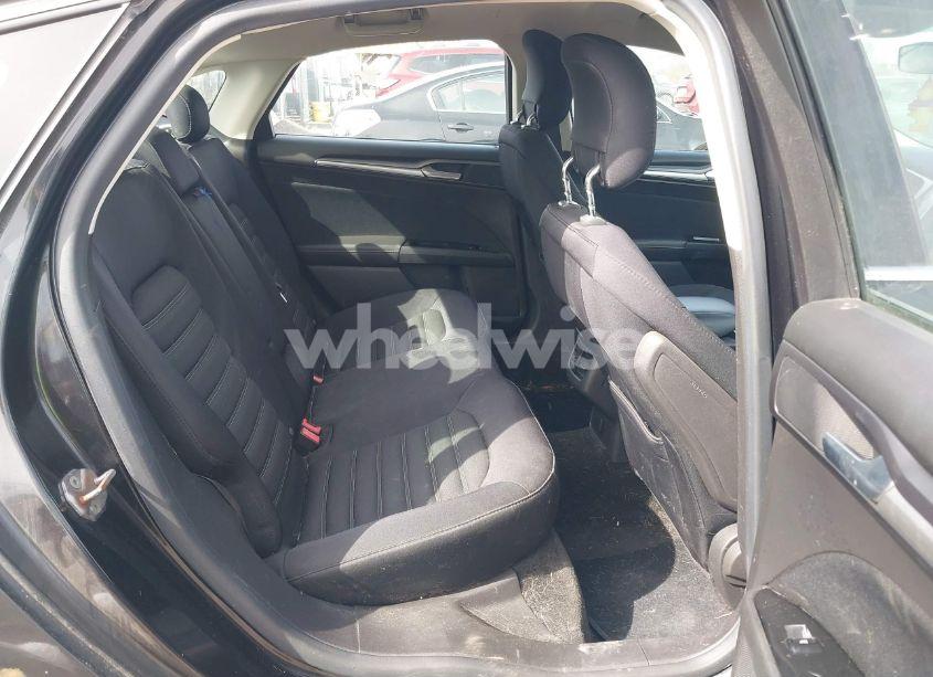 Photo 8 of 2013 Ford Fusion SE (VIN 3FA6P0HR7DR374657)