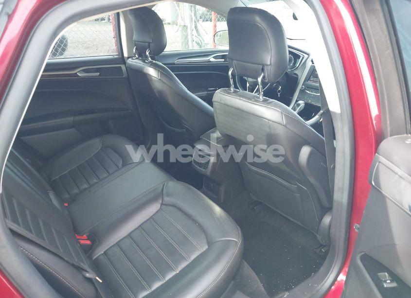 Photo 8 of 2013 Ford Fusion SE (VIN 3FA6P0HR7DR375923)