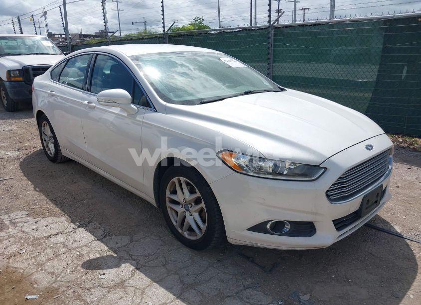 2013 Ford Fusion SE (VIN 3FA6P0HR7DR388218) main photo