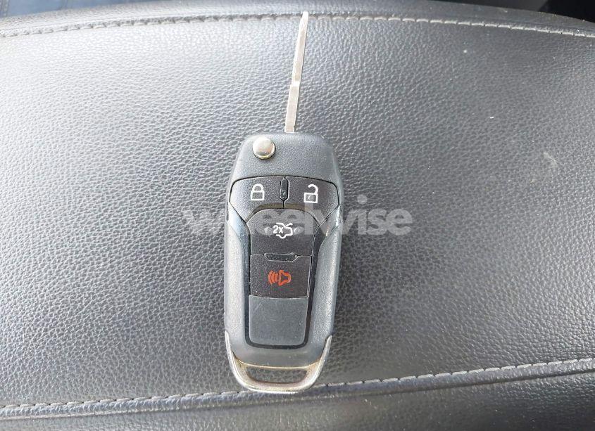 Photo 11 of 2013 Ford Fusion SE (VIN 3FA6P0HR7DR388218)