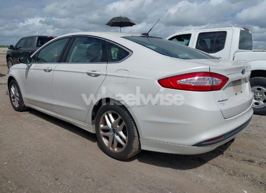 Photo 3 of 2013 Ford Fusion SE (VIN 3FA6P0HR7DR388218)