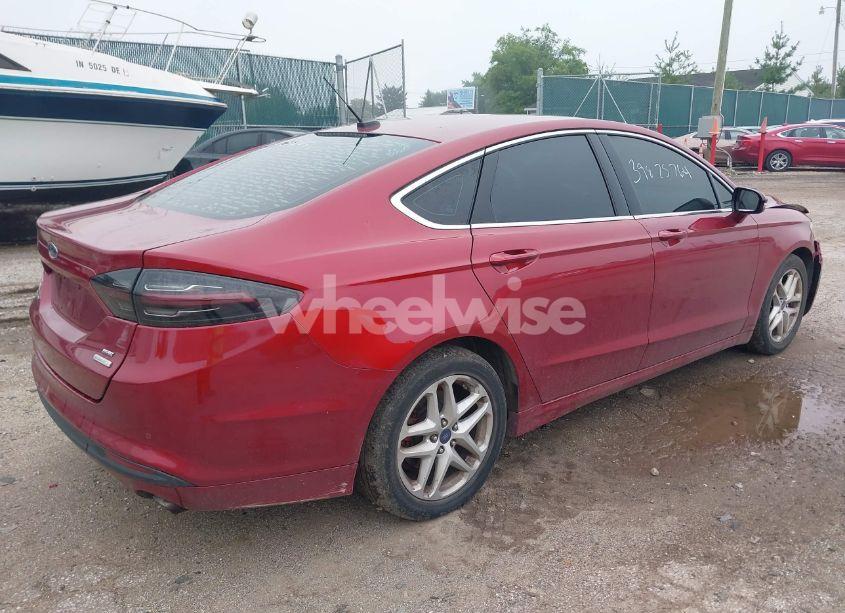 Photo 4 of 2014 Ford Fusion SE (VIN 3FA6P0HR7ER157319)
