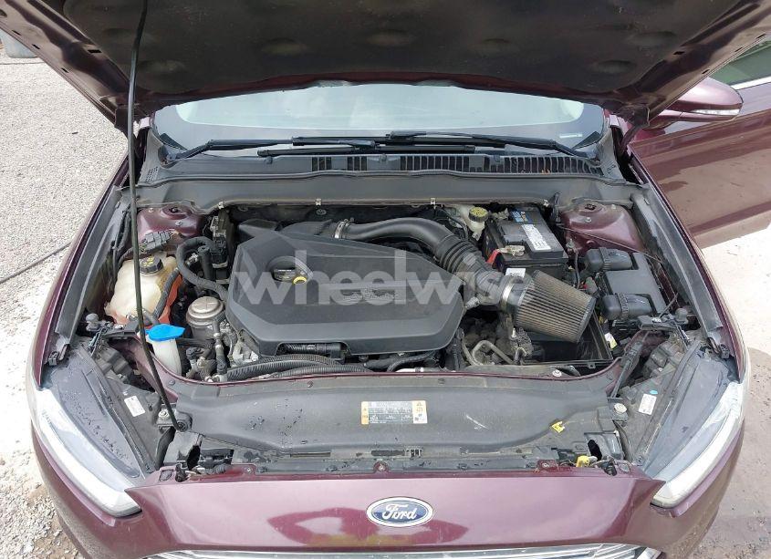 Photo 10 of 2013 Ford Fusion SE (VIN 3FA6P0HR8DR102148)