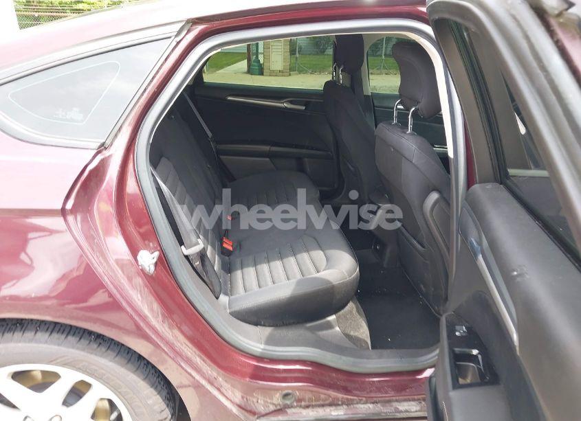 Photo 8 of 2013 Ford Fusion SE (VIN 3FA6P0HR8DR102148)