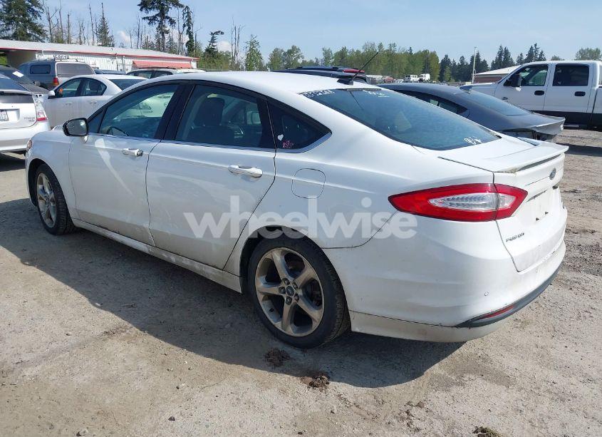 Photo 3 of 2013 Ford Fusion SE (VIN 3FA6P0HR8DR119998)