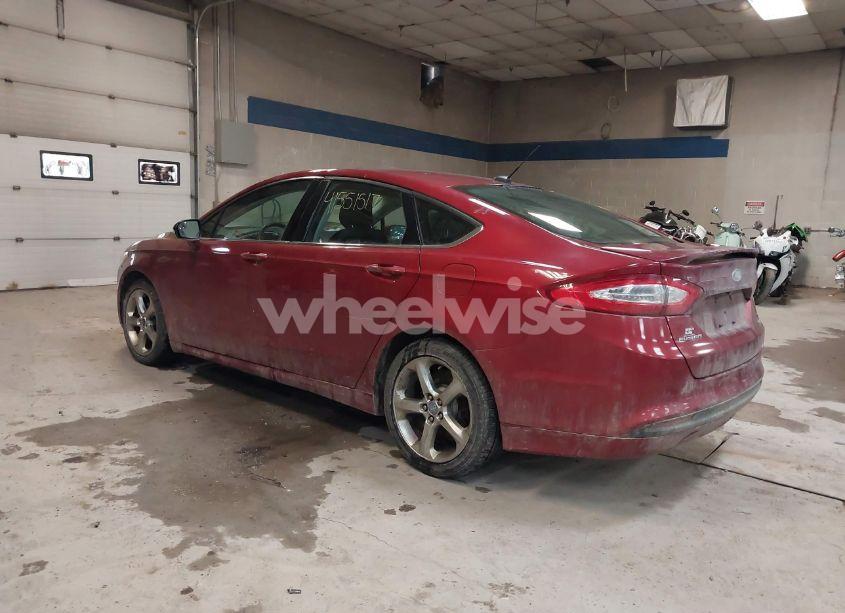 Photo 3 of 2013 Ford Fusion SE (VIN 3FA6P0HR8DR121881)