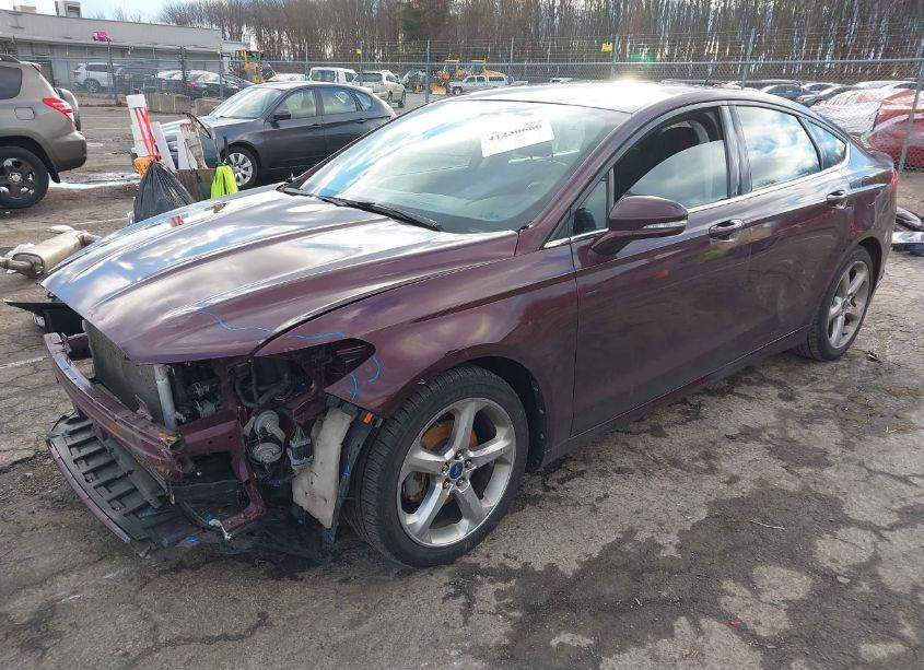Photo 2 of 2013 Ford Fusion SE (VIN 3FA6P0HR8DR130144)