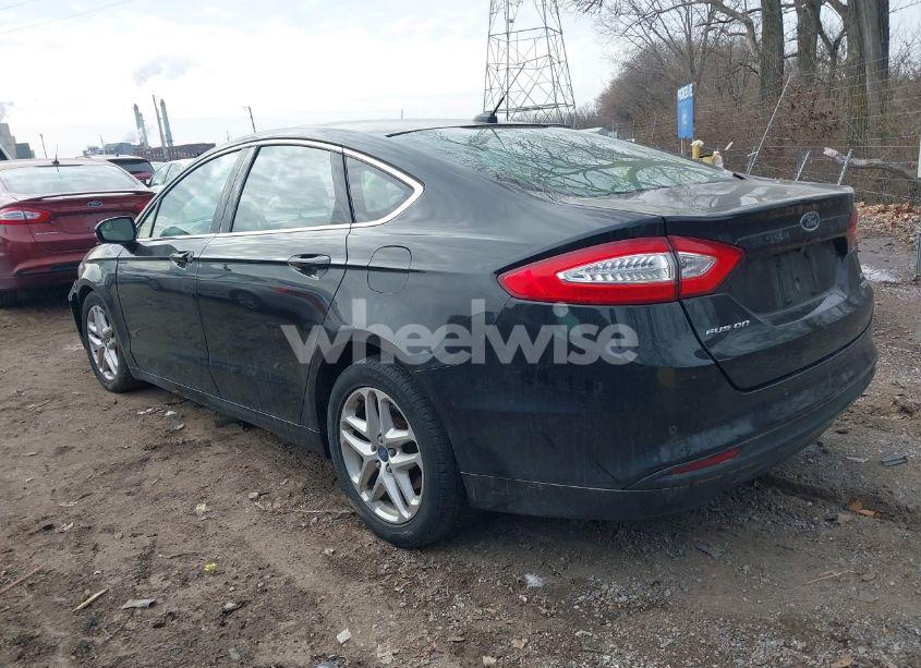Photo 3 of 2013 Ford Fusion SE (VIN 3FA6P0HR8DR156498)