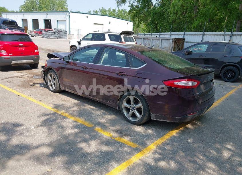 Photo 3 of 2013 Ford Fusion SE (VIN 3FA6P0HR8DR226369)