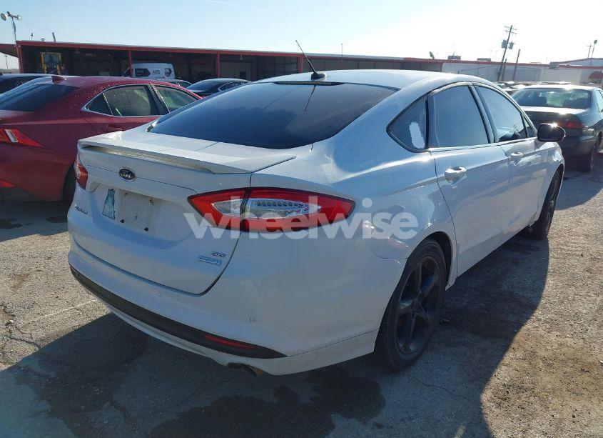 Photo 4 of 2013 Ford Fusion SE (VIN 3FA6P0HR8DR278634)