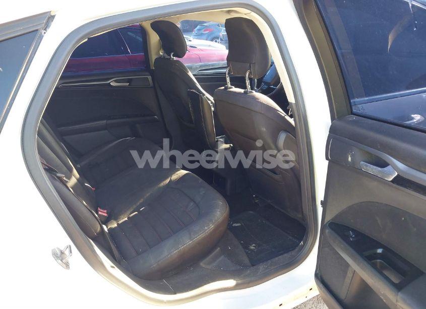 Photo 8 of 2013 Ford Fusion SE (VIN 3FA6P0HR8DR278634)