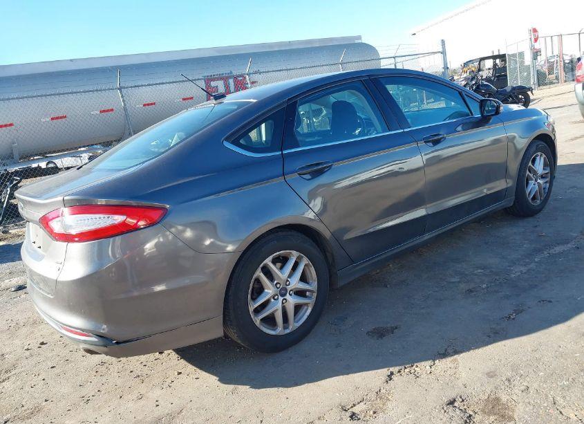 Photo 4 of 2013 Ford Fusion SE (VIN 3FA6P0HR8DR283512)
