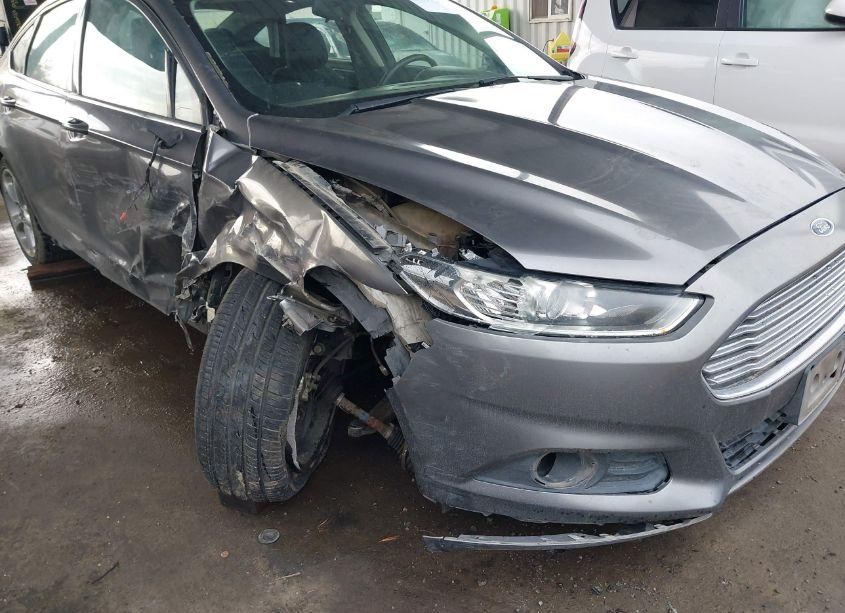 Photo 6 of 2013 Ford Fusion SE (VIN 3FA6P0HR8DR325578)