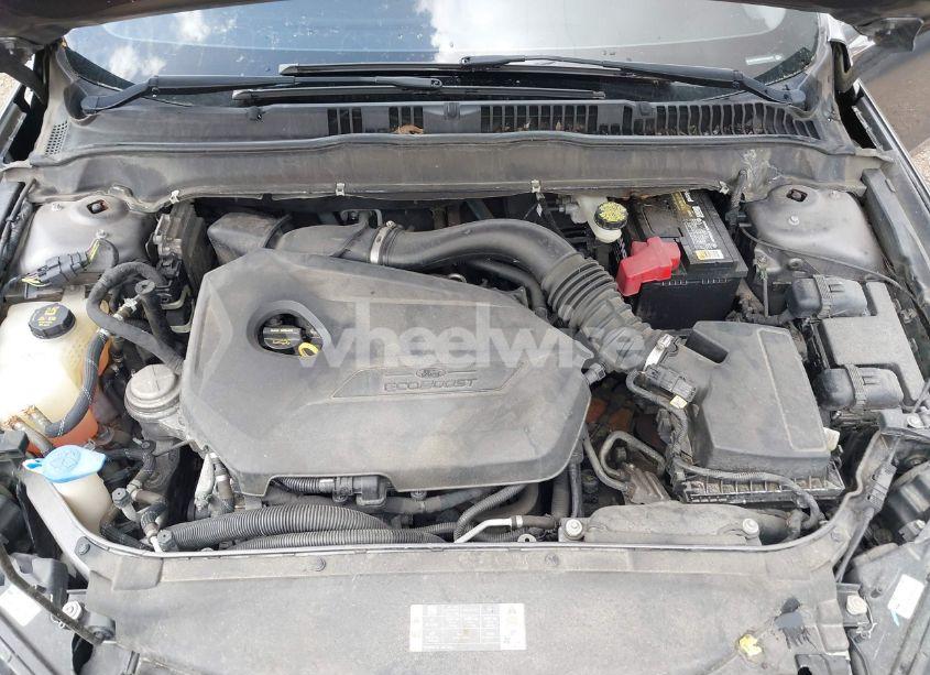 Photo 10 of 2013 Ford Fusion SE (VIN 3FA6P0HR8DR355843)