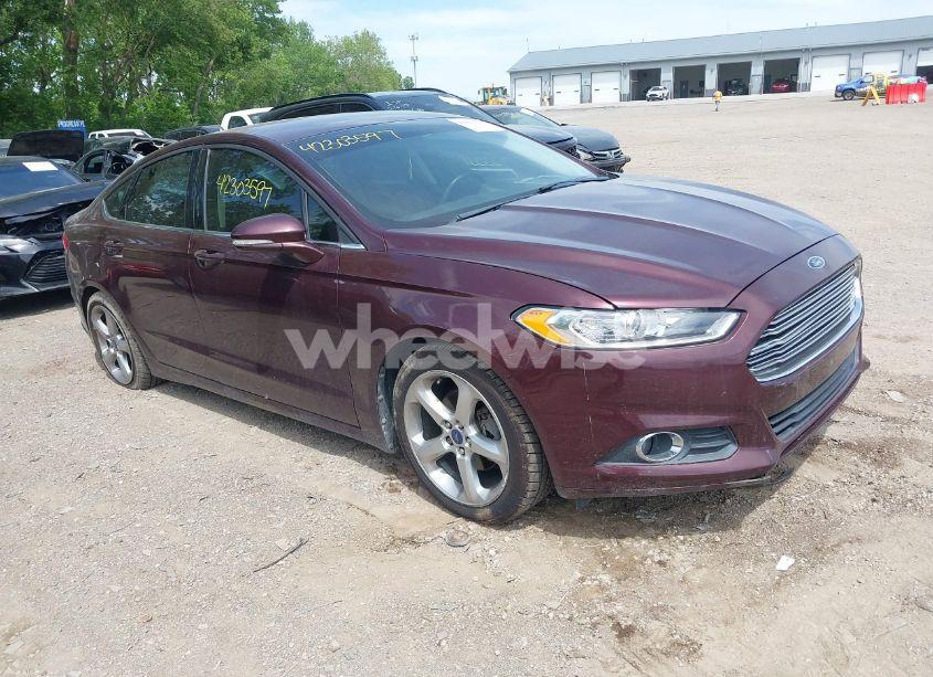 2013 Ford Fusion SE (VIN 3FA6P0HR8DR358547) main photo