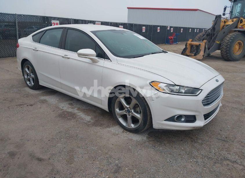 2013 Ford Fusion SE (VIN 3FA6P0HR9DR106211) main photo