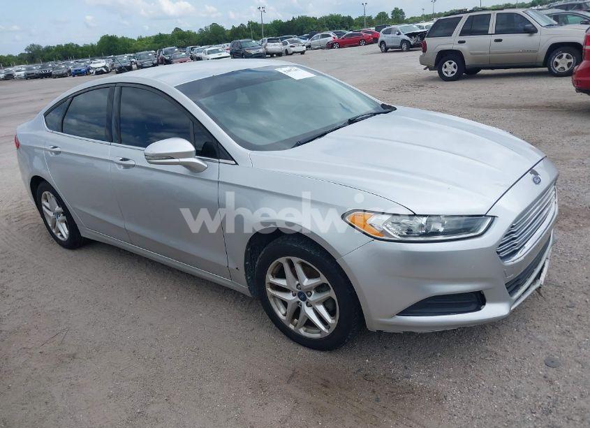 2013 Ford Fusion SE (VIN 3FA6P0HR9DR132114) main photo
