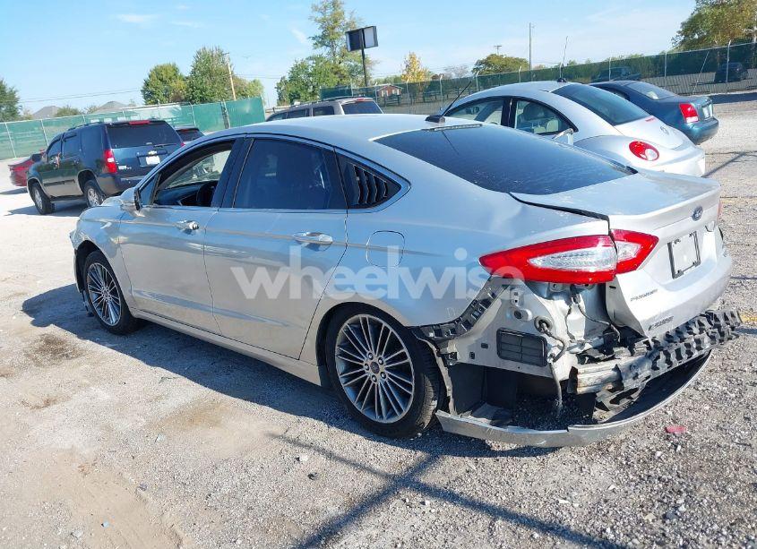 Photo 3 of 2013 Ford Fusion SE (VIN 3FA6P0HR9DR144795)