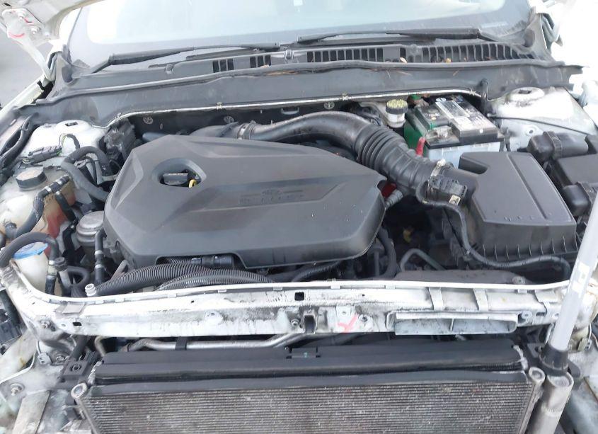 Photo 10 of 2013 Ford Fusion SE (VIN 3FA6P0HR9DR157336)