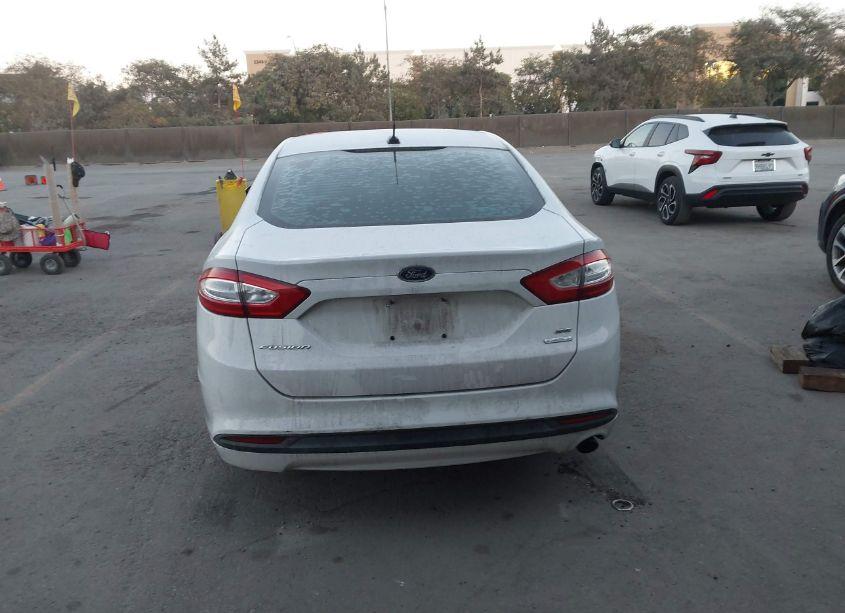 Photo 17 of 2013 Ford Fusion SE (VIN 3FA6P0HR9DR157336)