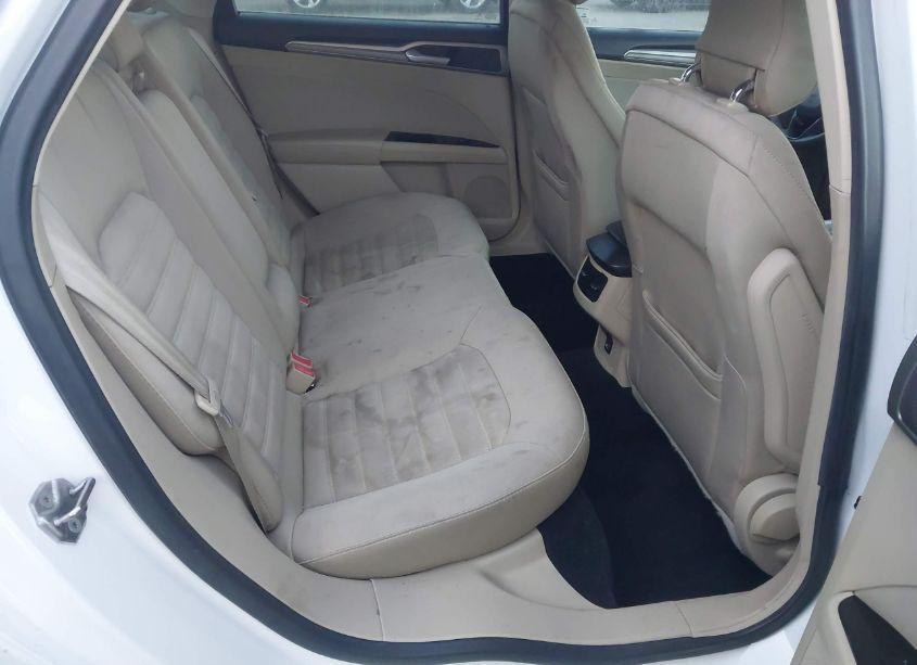 Photo 8 of 2013 Ford Fusion SE (VIN 3FA6P0HR9DR157336)