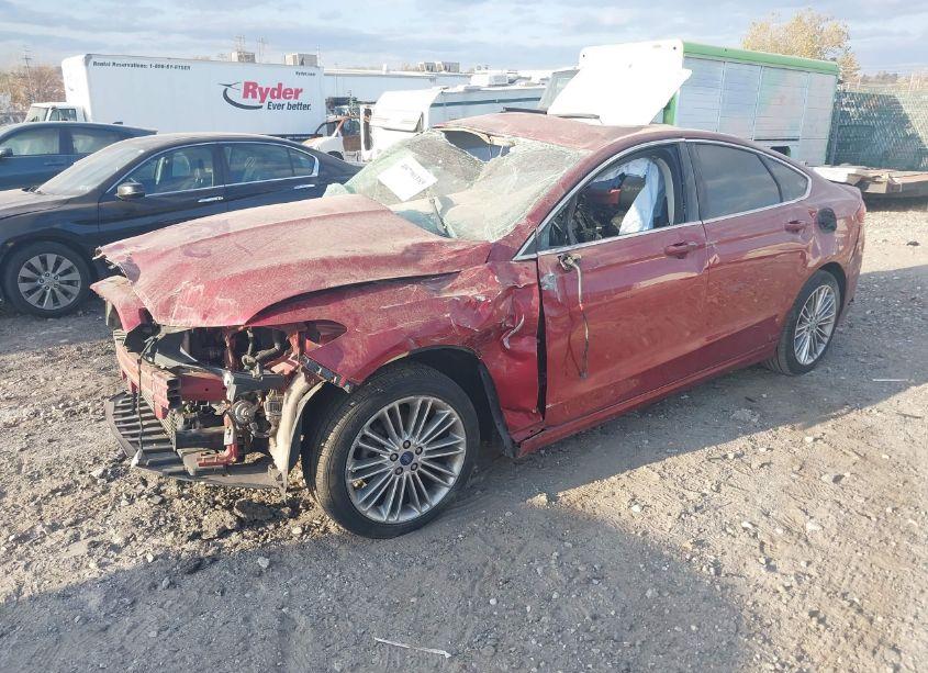 Photo 2 of 2013 Ford Fusion SE (VIN 3FA6P0HR9DR160365)