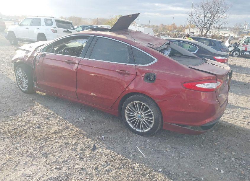 Photo 3 of 2013 Ford Fusion SE (VIN 3FA6P0HR9DR160365)