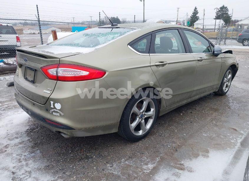 Photo 4 of 2013 Ford Fusion SE (VIN 3FA6P0HR9DR162097)