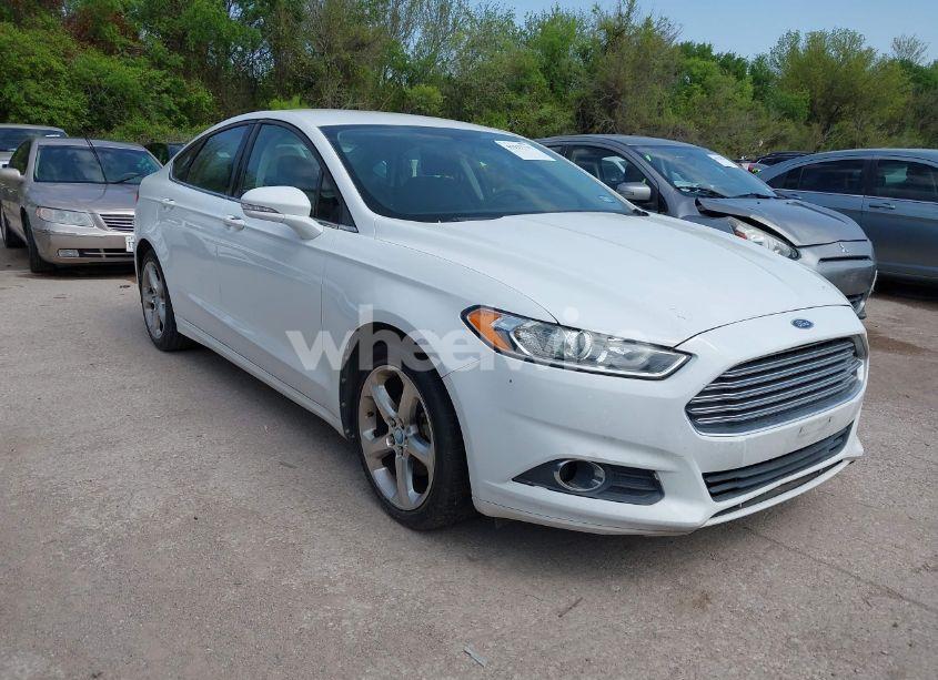 2013 Ford Fusion SE (VIN 3FA6P0HR9DR167686) main photo
