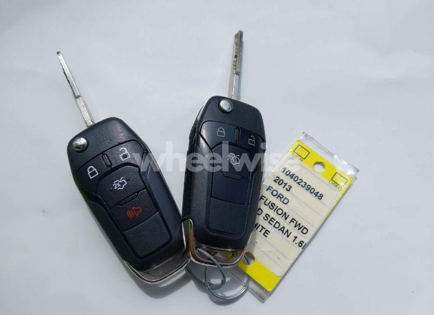 Photo 11 of 2013 Ford Fusion SE (VIN 3FA6P0HR9DR167686)