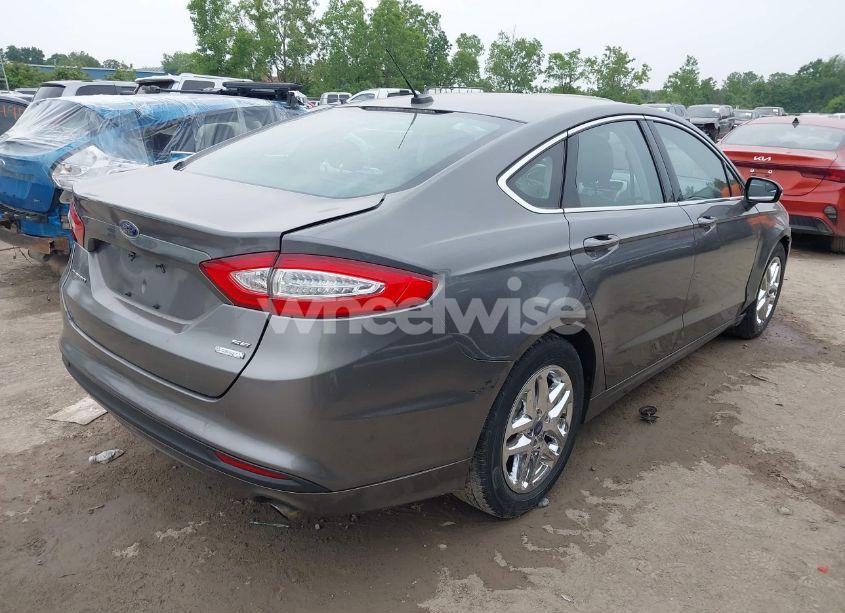 Photo 4 of 2013 Ford Fusion SE (VIN 3FA6P0HR9DR168224)