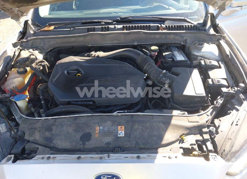 Photo 10 of 2013 Ford Fusion SE (VIN 3FA6P0HR9DR168630)