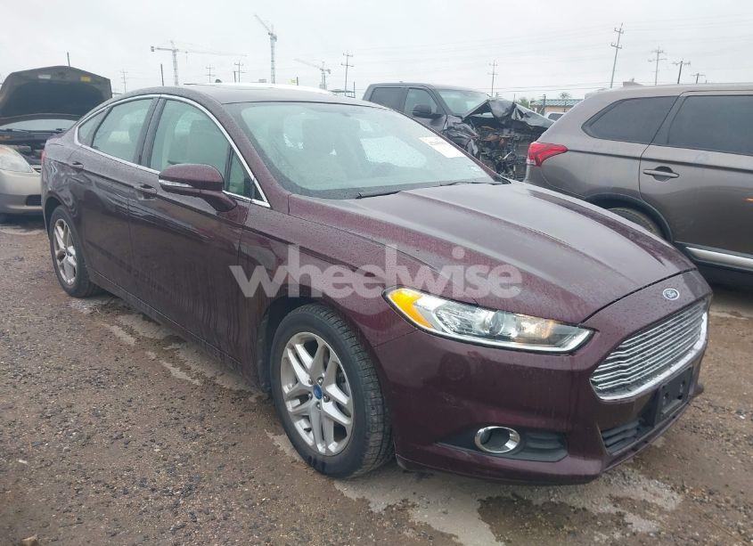 2013 Ford Fusion SE (VIN 3FA6P0HR9DR169325) main photo