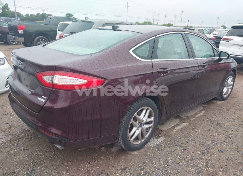 Photo 4 of 2013 Ford Fusion SE (VIN 3FA6P0HR9DR169325)