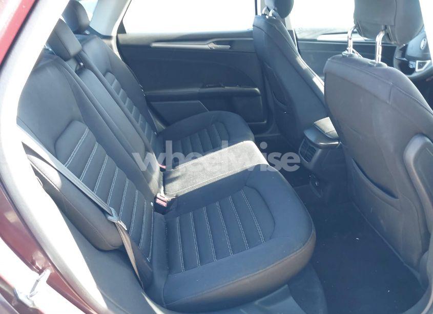 Photo 8 of 2013 Ford Fusion SE (VIN 3FA6P0HR9DR250079)