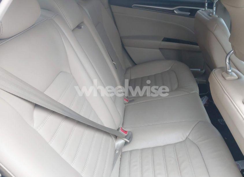 Photo 8 of 2013 Ford Fusion SE (VIN 3FA6P0HR9DR258425)