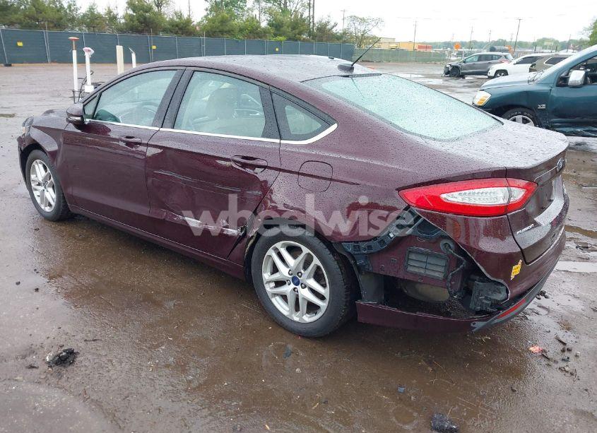 Photo 3 of 2013 Ford Fusion SE (VIN 3FA6P0HR9DR303122)