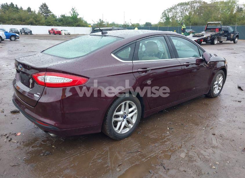 Photo 4 of 2013 Ford Fusion SE (VIN 3FA6P0HR9DR303122)