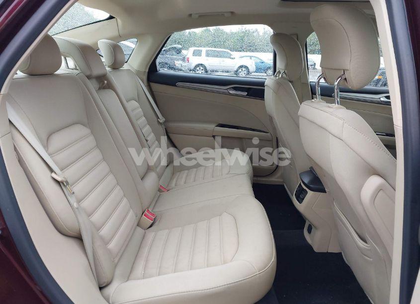 Photo 8 of 2013 Ford Fusion SE (VIN 3FA6P0HR9DR303122)