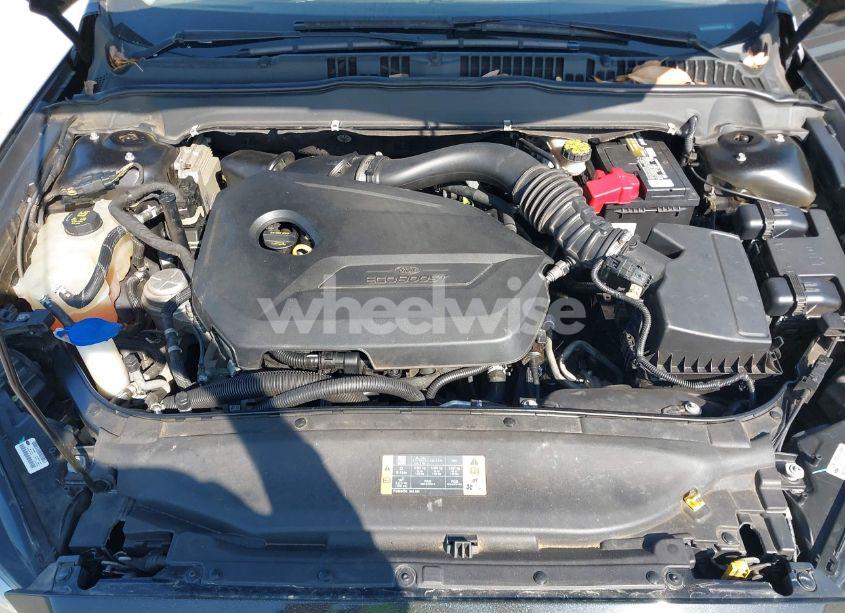Photo 10 of 2013 Ford Fusion SE (VIN 3FA6P0HR9DR358203)