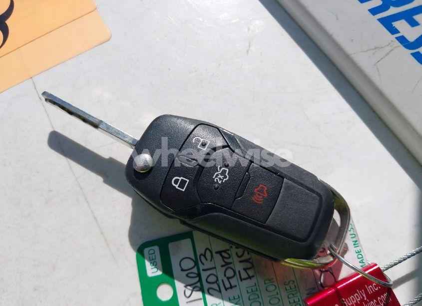 Photo 11 of 2013 Ford Fusion SE (VIN 3FA6P0HR9DR358203)